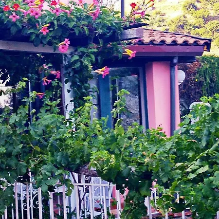 Dom wakacyjny Casa Il Faro Con Piscina *
